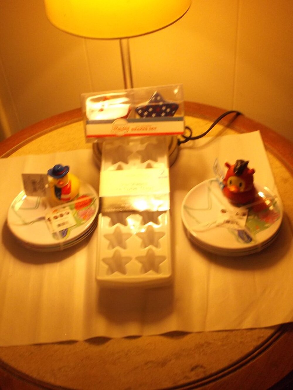 TX Party Bundle – Plates, Star Ice Trays, Salt & Pepper Set, Duck & Disney Pumba